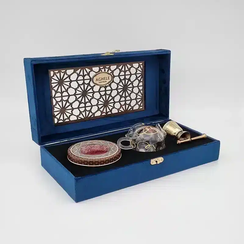 پک زعفران کادویی سوپرنگین 3 گرمی به همراه هاون و قوری (کد 156)