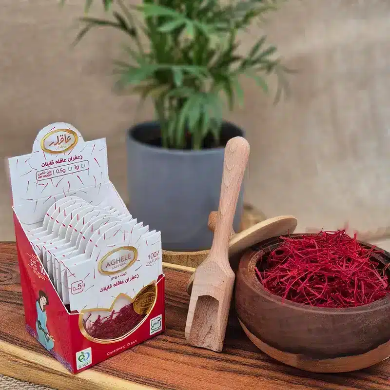 نمای محصول باکس 10 عددی زعفران نگین 0.5 گرمی در بسته‌بندی پاکتی دارای بسته‌بندی پاکت - نوع بسته‌بندی